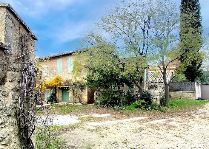 De Mon Pere بيت للعطل